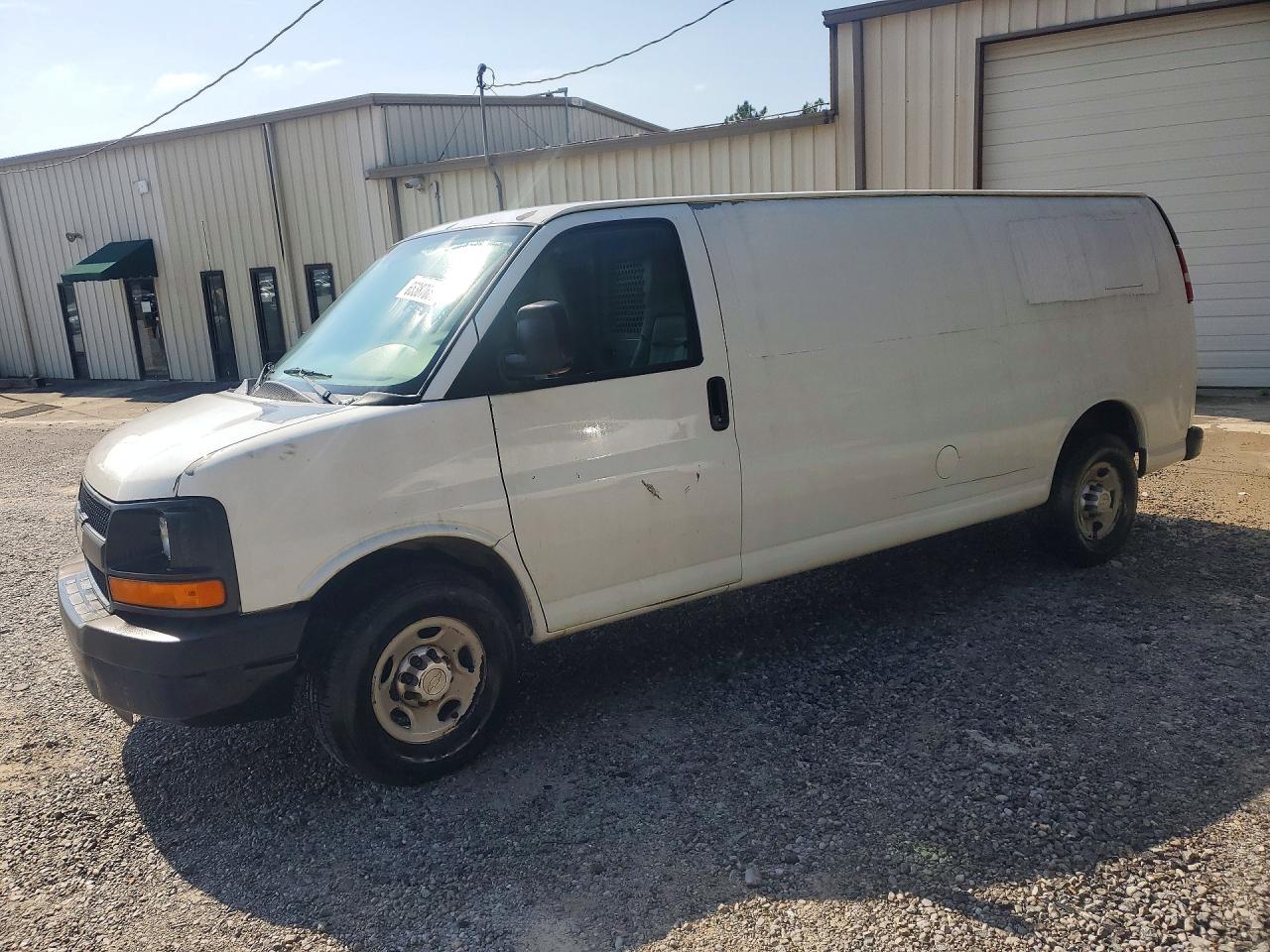 2012 Chevrolet Express G2500 White vin: 1GCWGGCA4C1156737