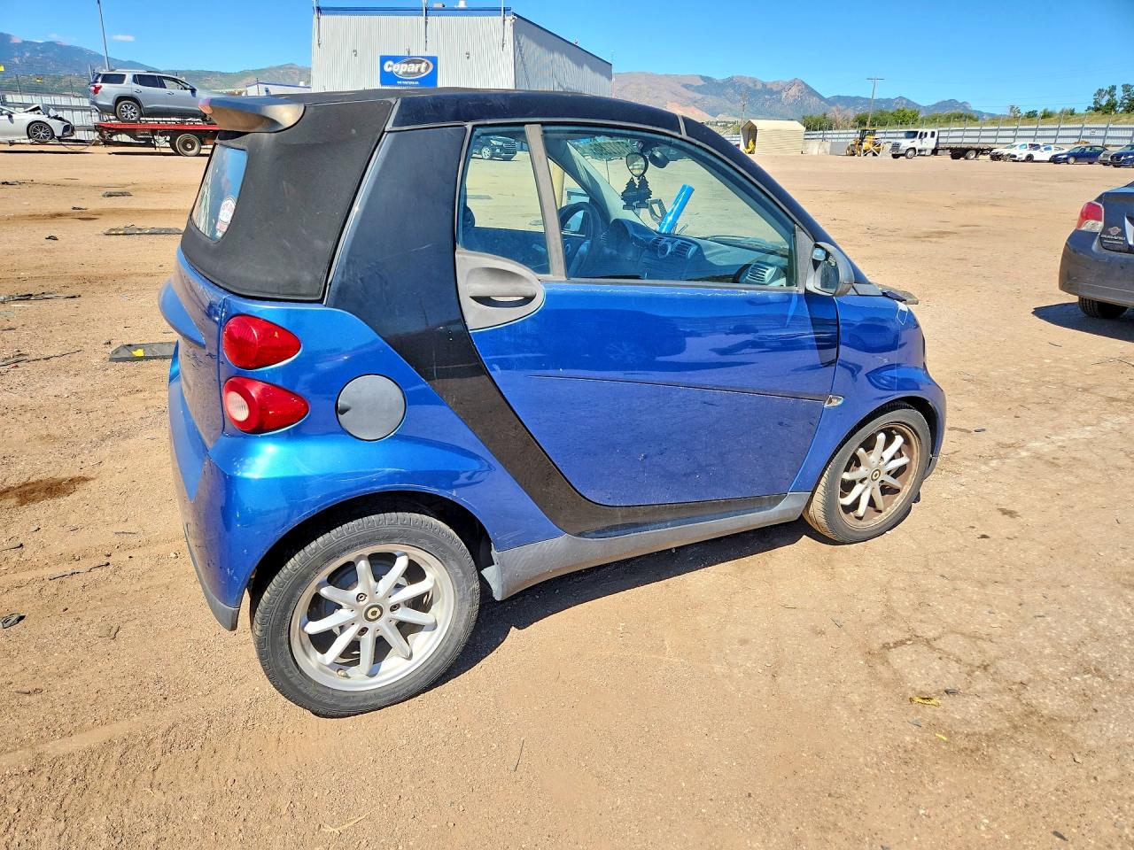 2009 Smart Fortwo Passion Blue vin: WMEEK31X39K229059