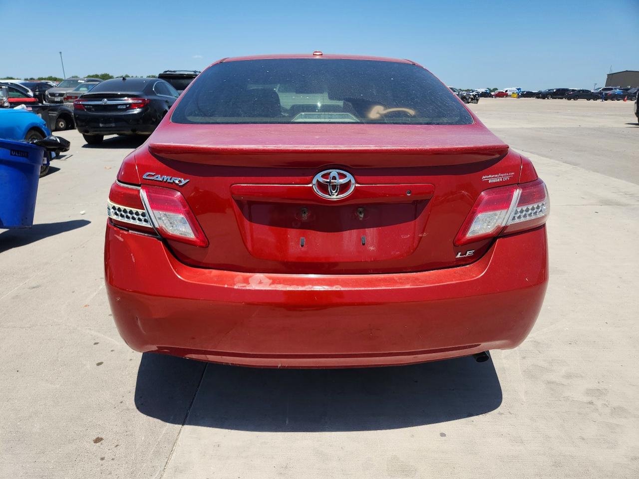 2010 Toyota Camry Le Red vin: 4T1BF3EK2AU512478