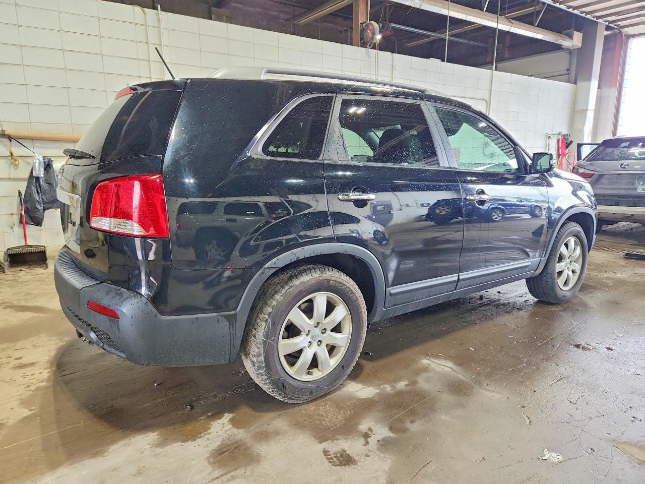 2012 Kia Sorento Lx Black vin: 5XYKT3A6XCG254138