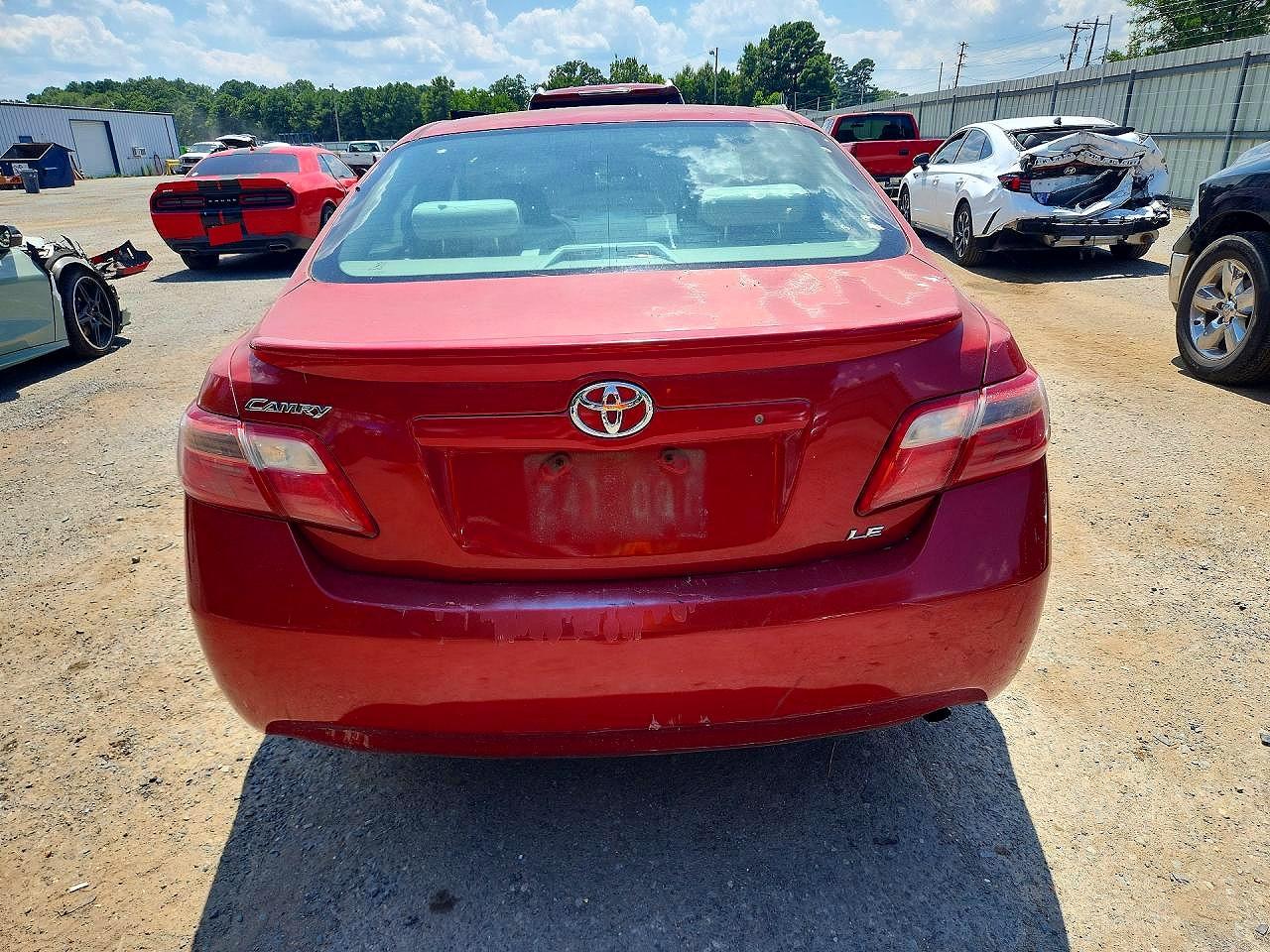 2007 Toyota Camry Le Red vin: 4T4BE46K67R004309