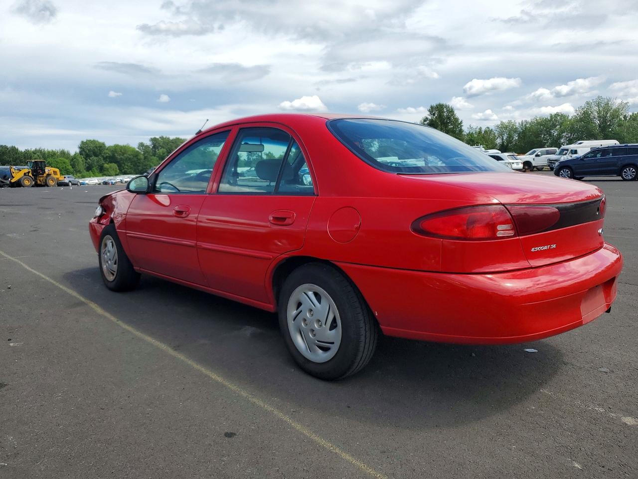 2001 Ford Escort Red vin: 3FAFP13P01R101809