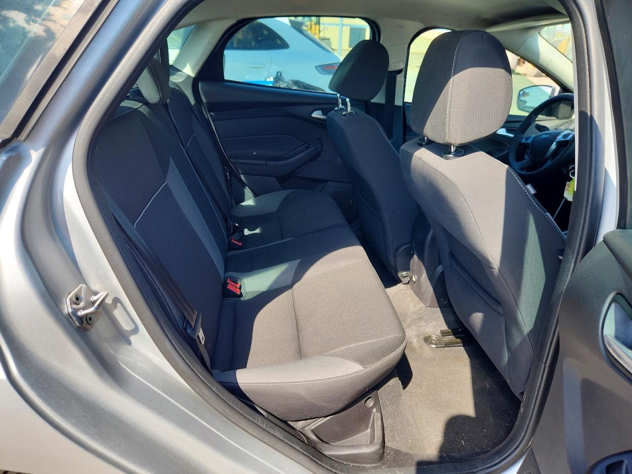 2013 Ford Focus Se Silver vin: 1FADP3F27DL115616