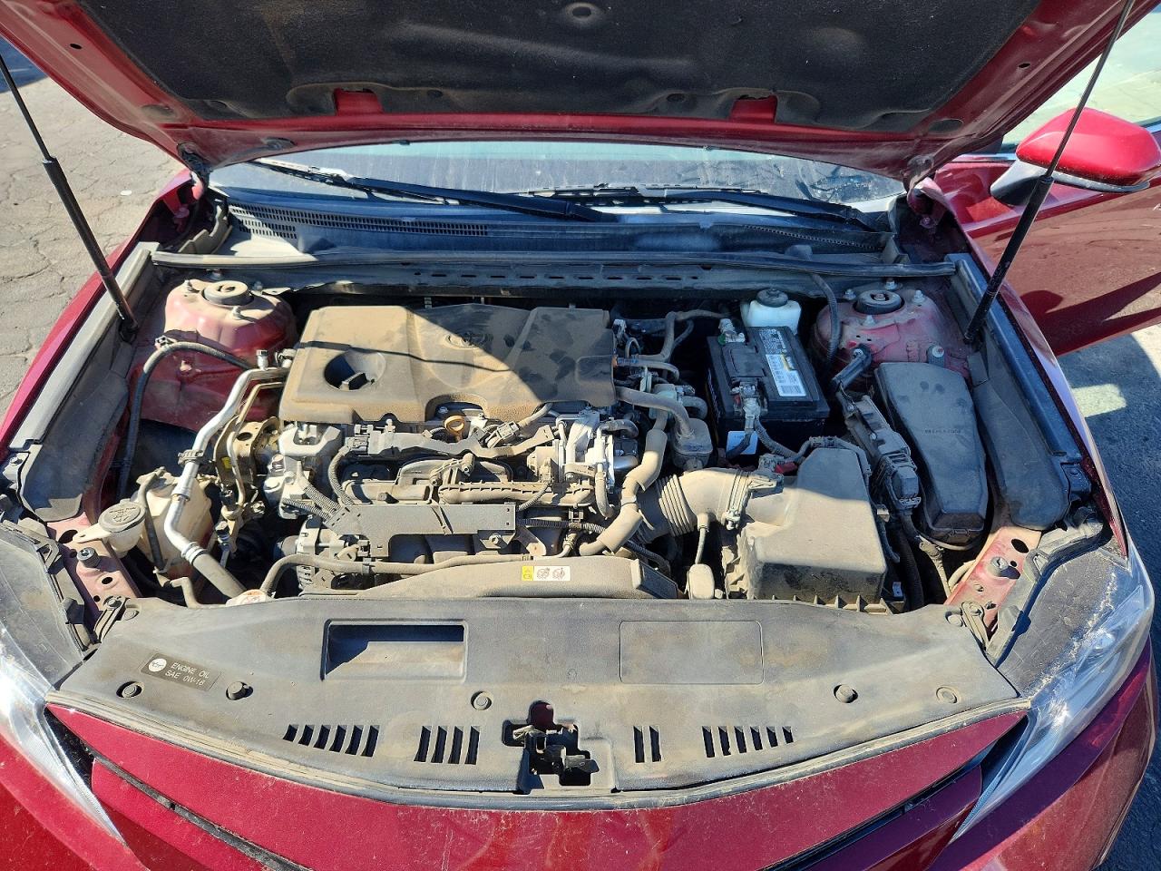 2020 Toyota Camry Le Red vin: 4T1C11AKXLU334674