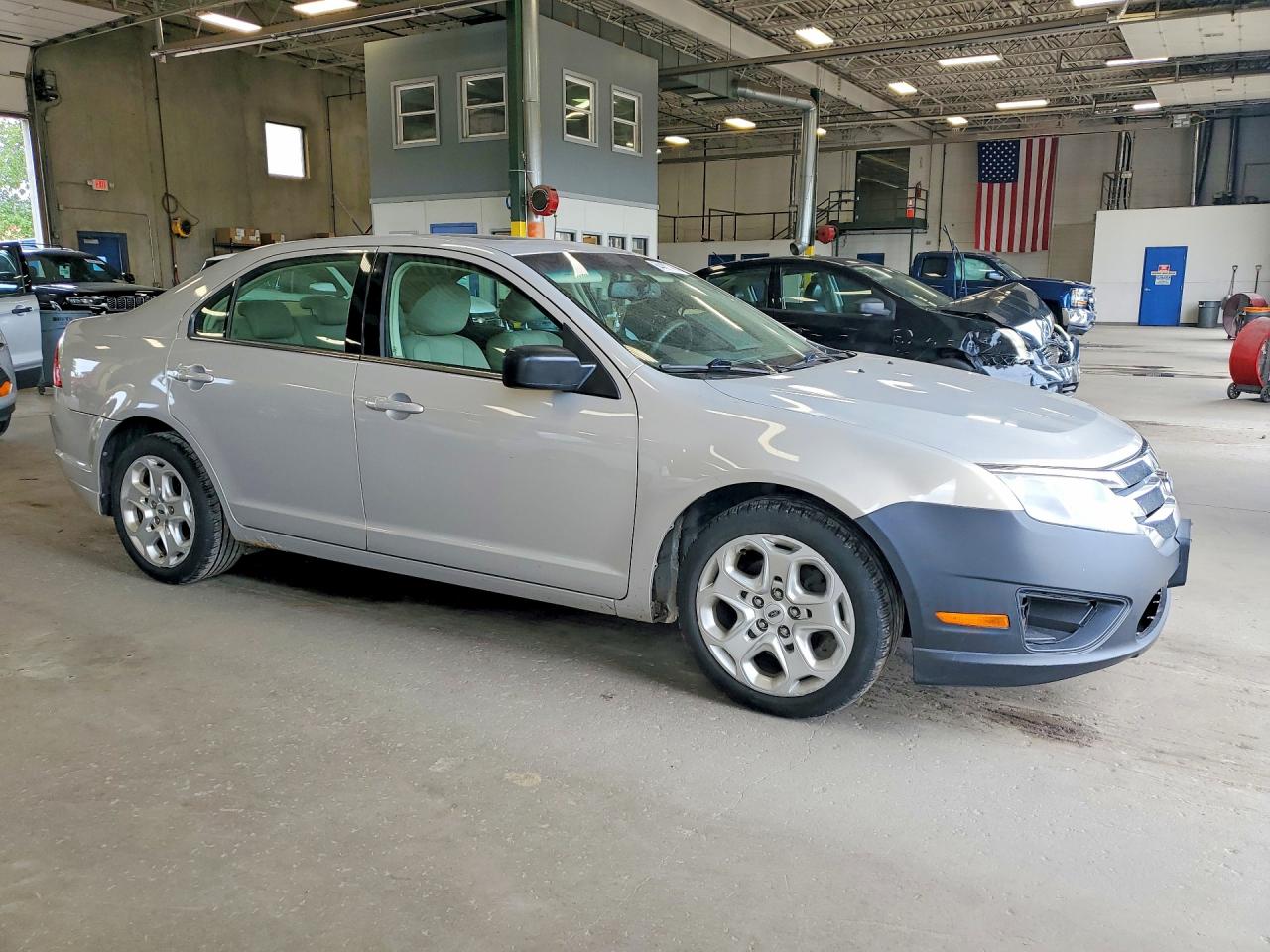 2010 Ford Fusion Se Серый vin: 3FAHP0HA2AR145074