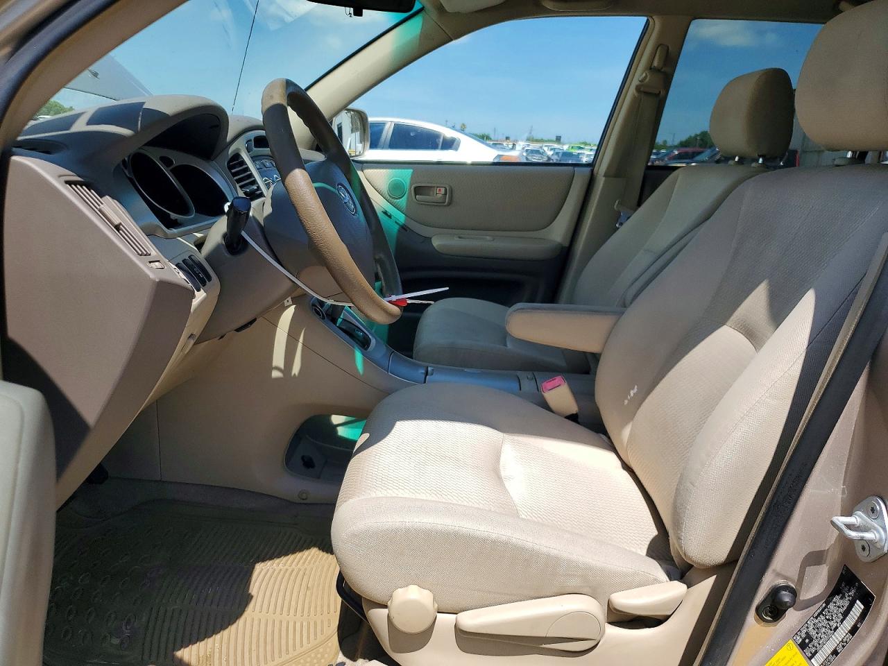 2007 Toyota Highlander Base Gold vin: JTEDD21A270166339