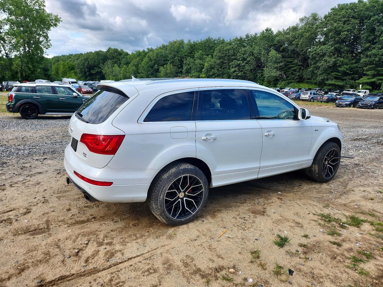 2015 Audi Q7 Prestige White vin: WA1DGAFE6FD023266