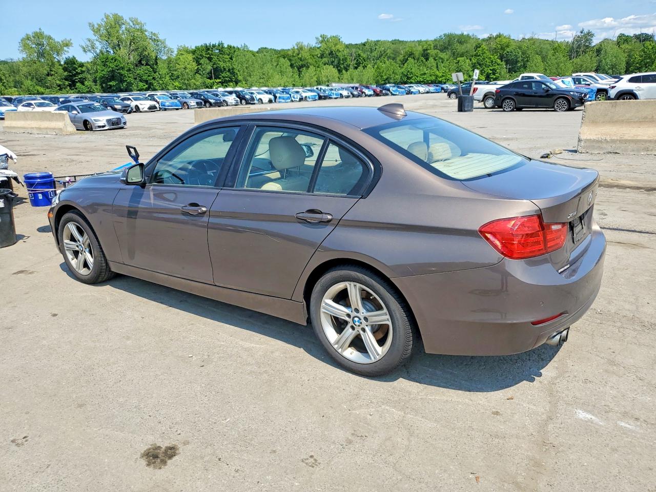 2015 Bmw 328 Xi Sulev Brown vin: WBA3B5G57FNS13753