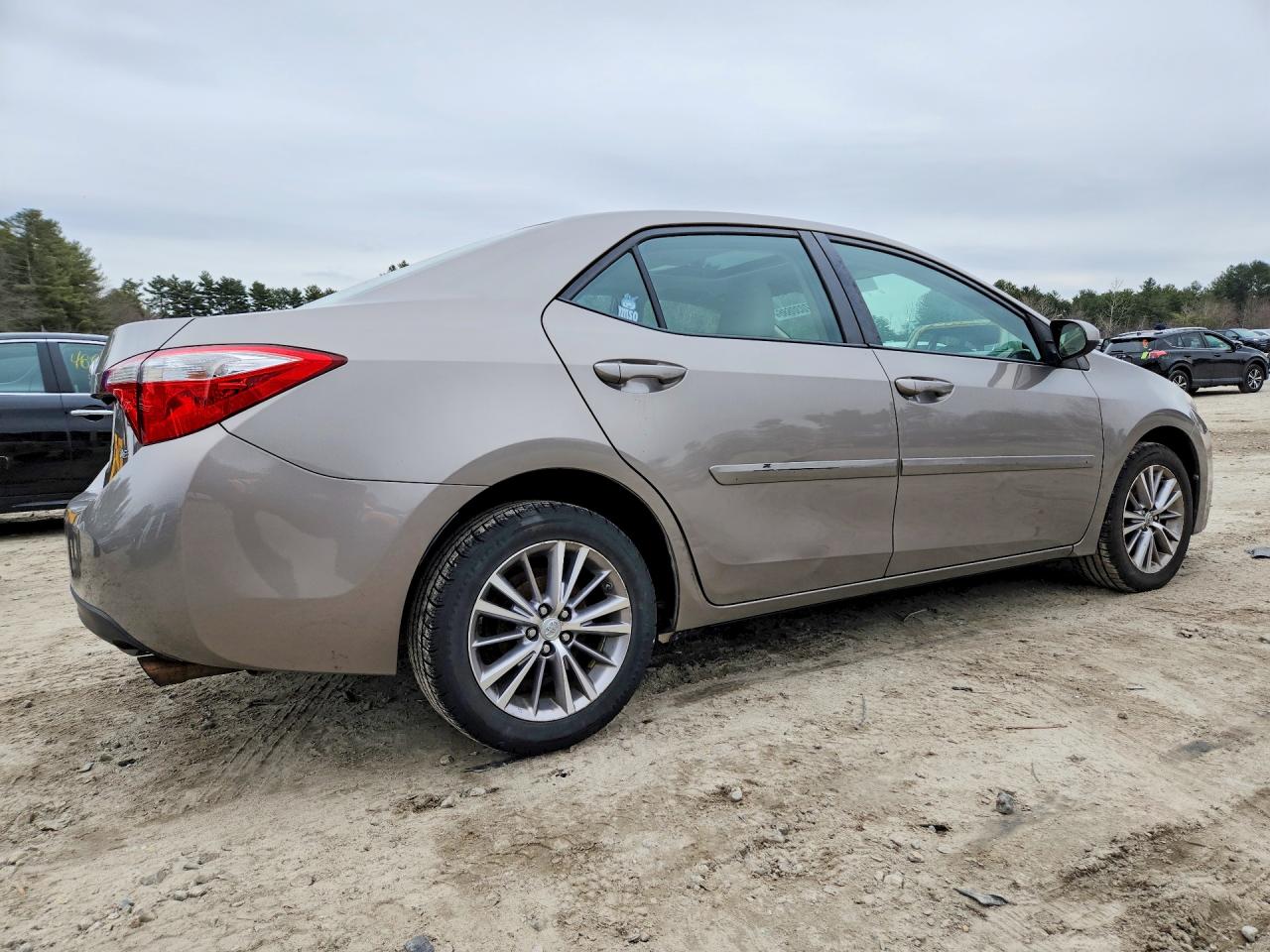 2014 Toyota Corolla Le Plus Brown vin: 2T1BURHE9EC072989