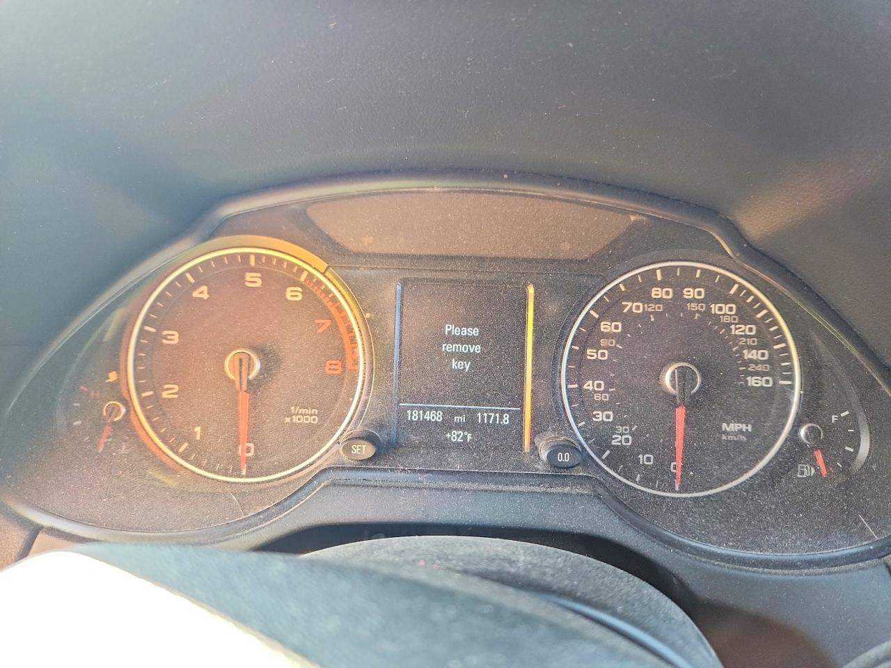 2014 Audi Q5 Premium Plus Черный vin: WA1DGAFP9EA057042