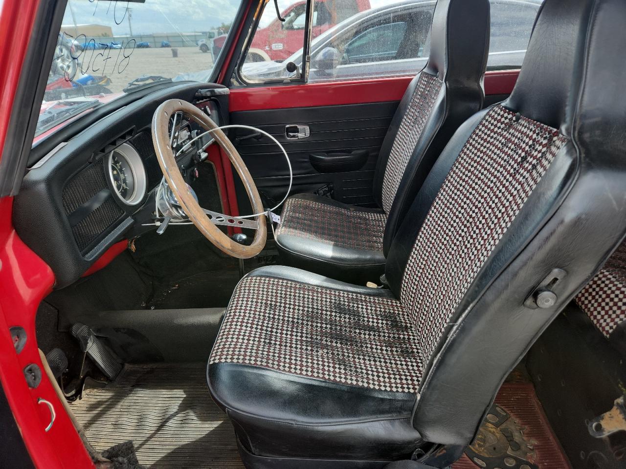 1971 Volkswagen Beetle Red vin: 1512202308