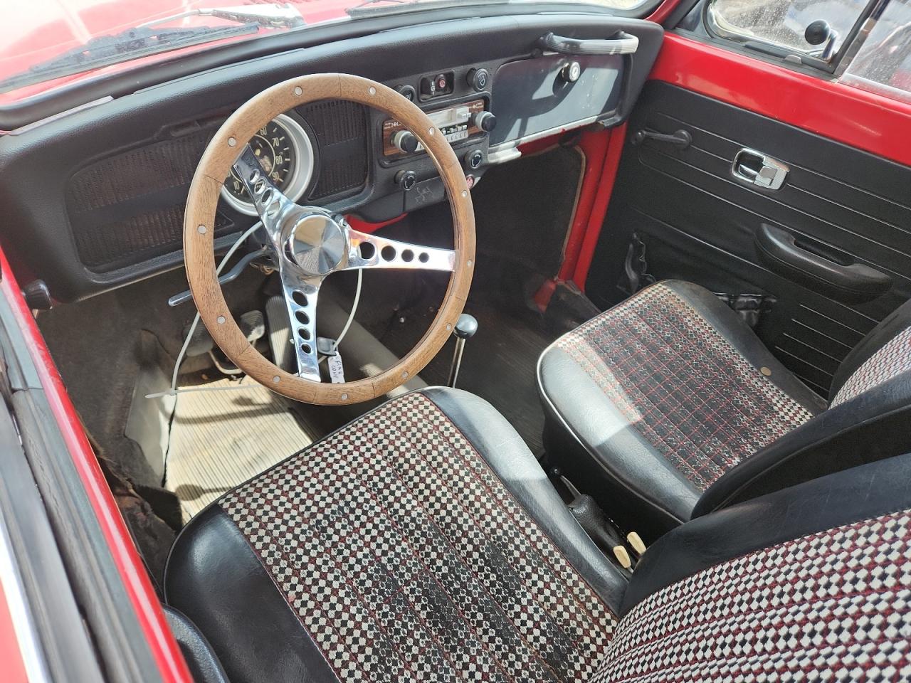 1971 Volkswagen Beetle Red vin: 1512202308