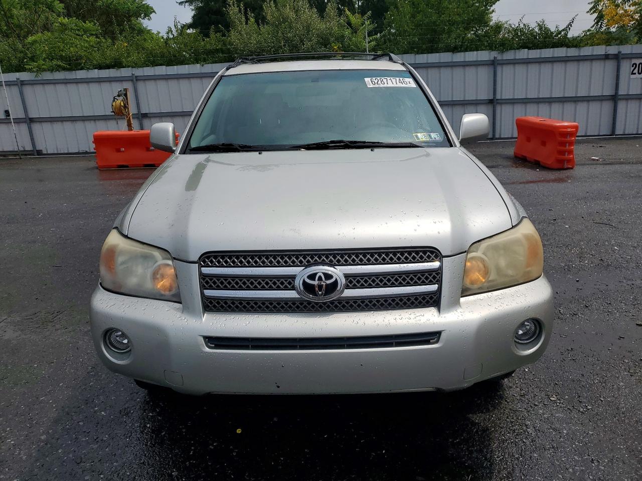 2006 Toyota Highlander Hybrid Silver vin: JTEDW21AX60001907