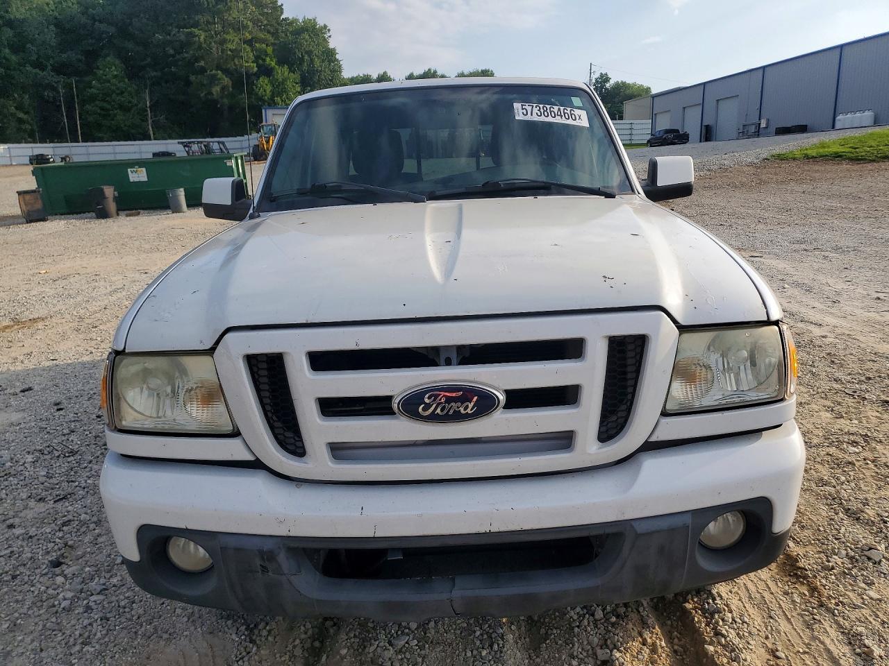 2011 Ford Ranger Super Cab White vin: 1FTKR4EE9BPA18453