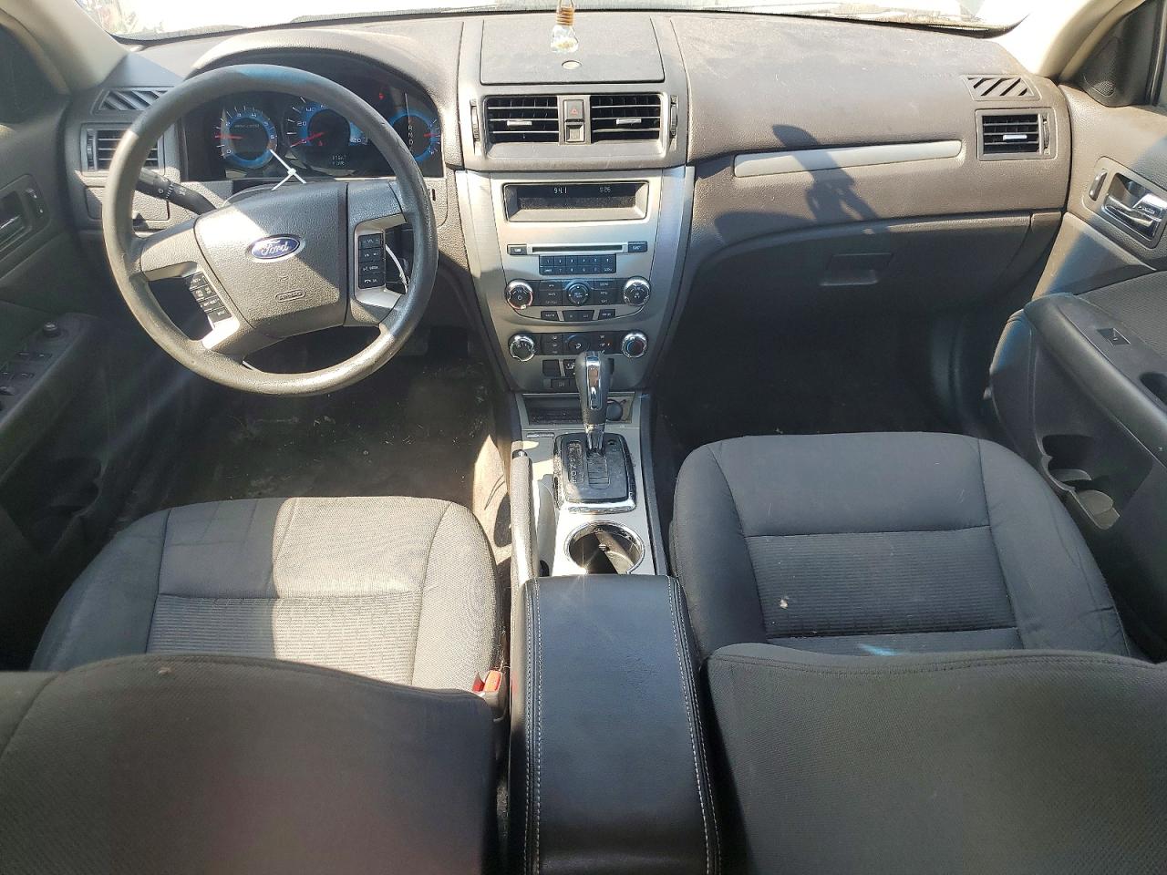 2011 Ford Fusion Se Beige vin: 3FAHP0HA0BR113452