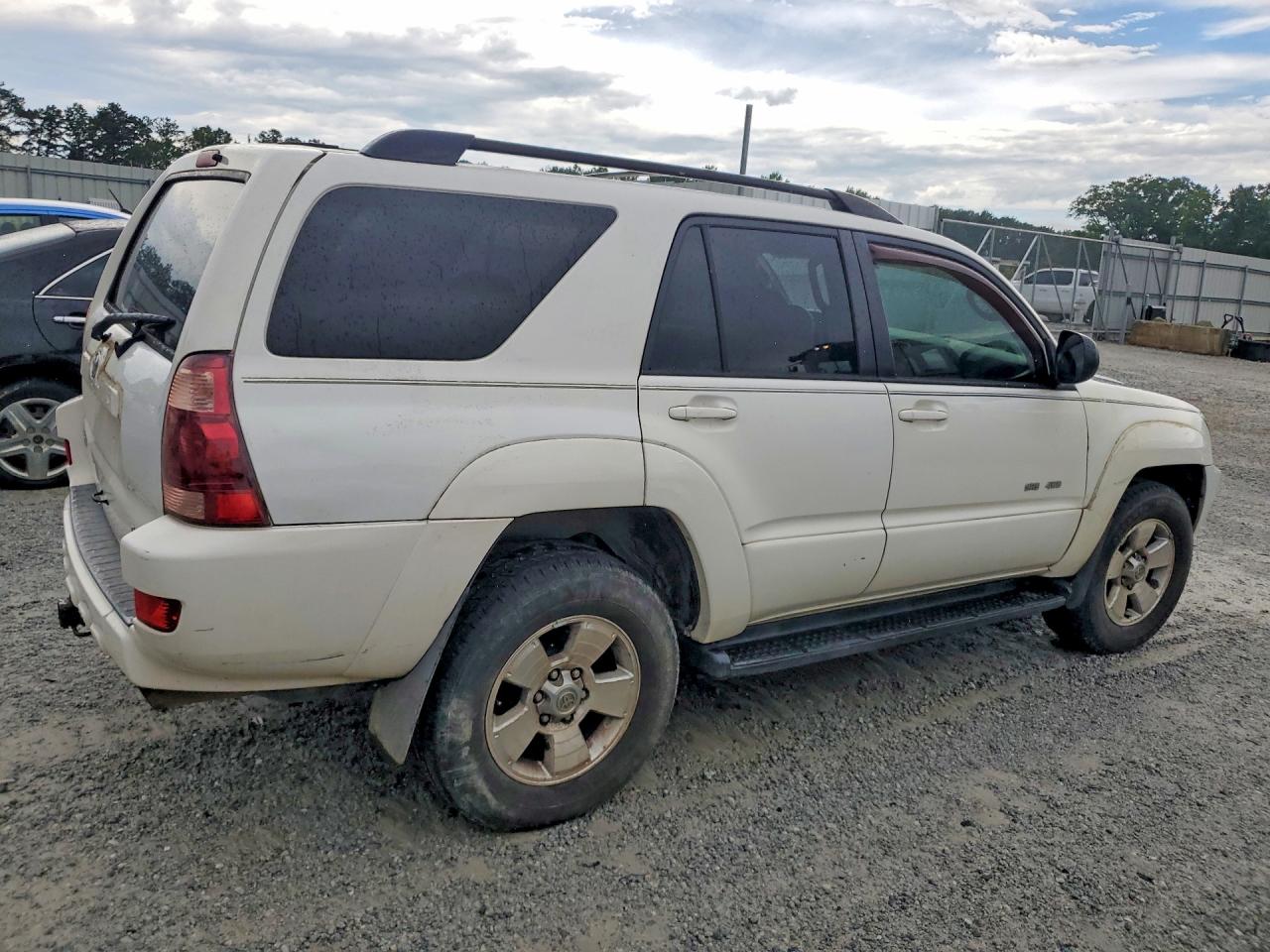 2005 Toyota 4runner Sr5 White vin: JTEBU14R758051821