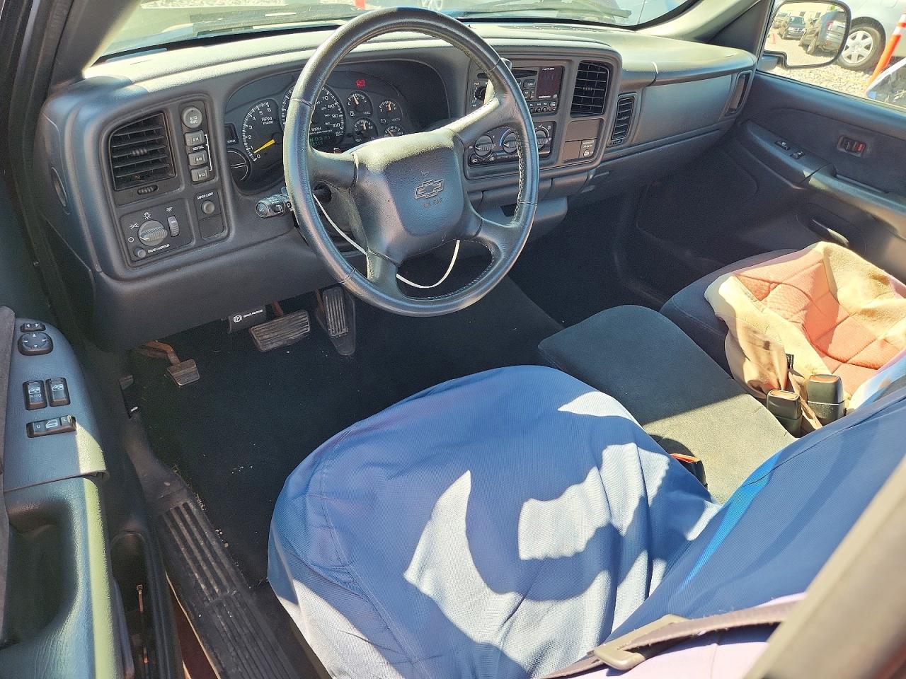 2000 Chevrolet Silverado K1500 Red vin: 1GCEK14T6YZ151992