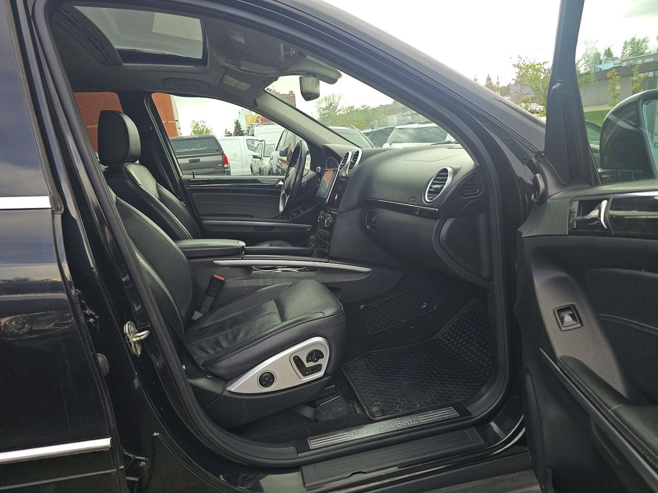 2011 Mercedes-benz Gl 450 4matic Черный vin: 4JGBF7BE6BA738144