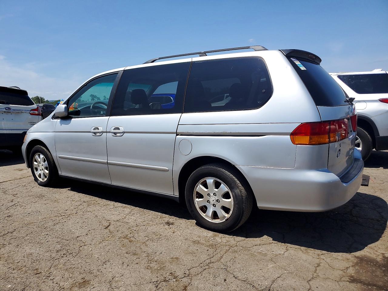 2003 Honda Odyssey Exl Silver vin: 5FNRL18043B138039