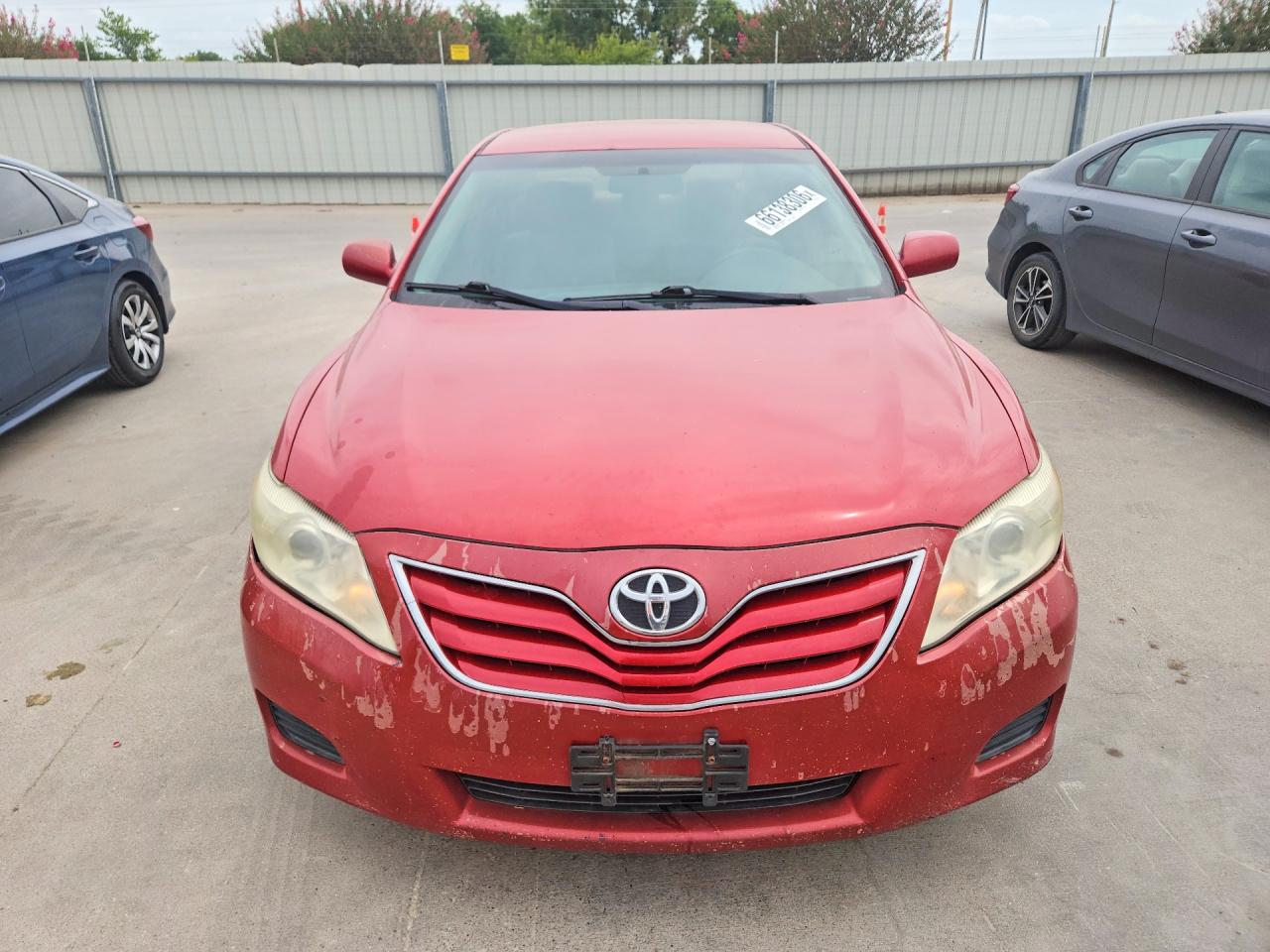 2011 Toyota Camry Le Red vin: 4T1BF3EK5BU735857