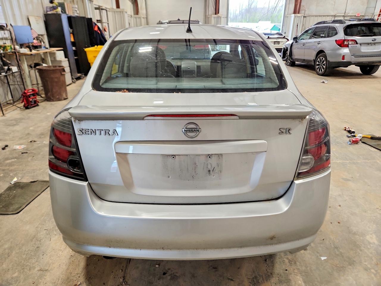 2011 Nissan Sentra 2.0 Silver vin: 3N1AB6AP7BL651714
