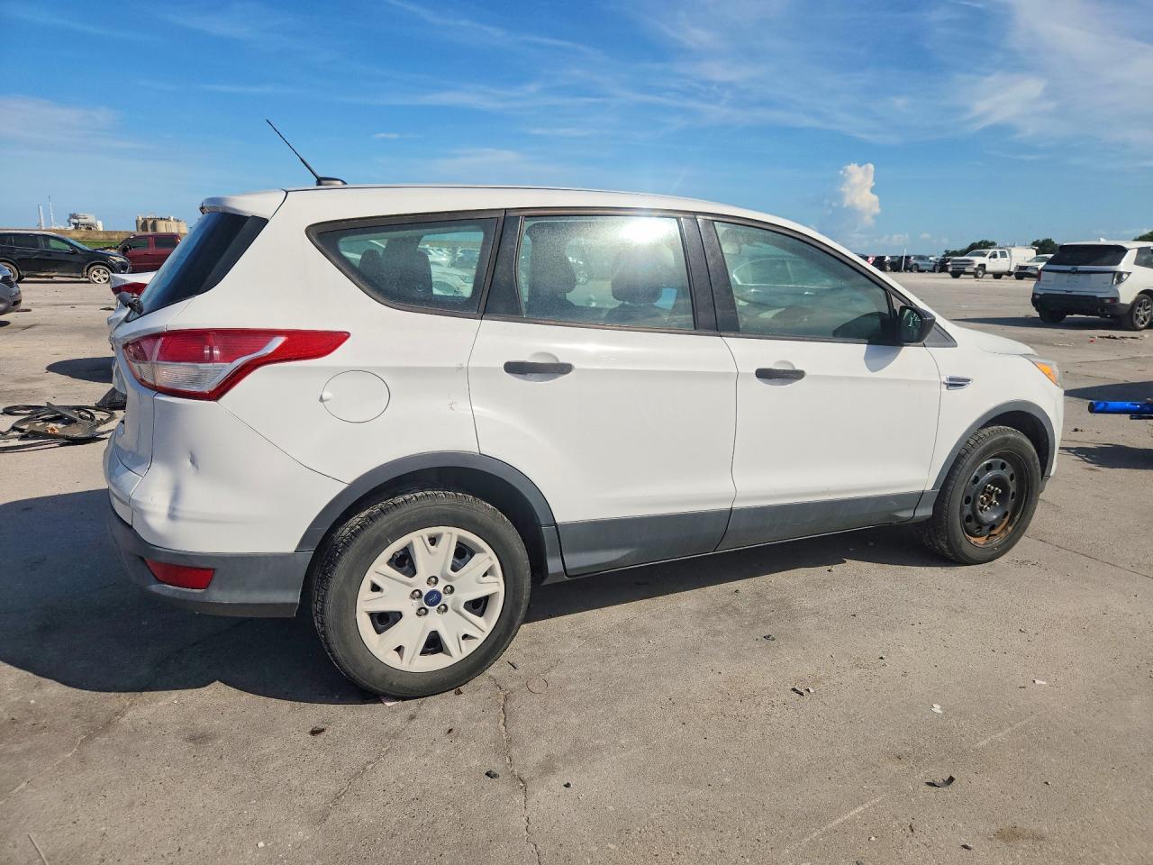 2014 Ford Escape S White vin: 1FMCU0F73EUB93018