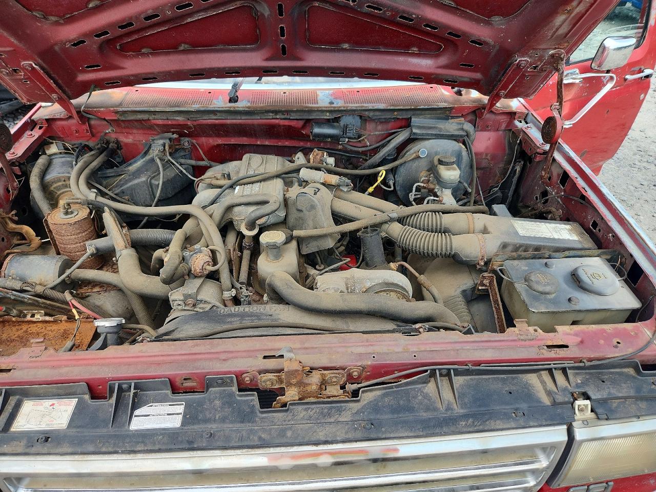 1988 Ford F150 Red vin: 1FTEF15Y3JNB74481