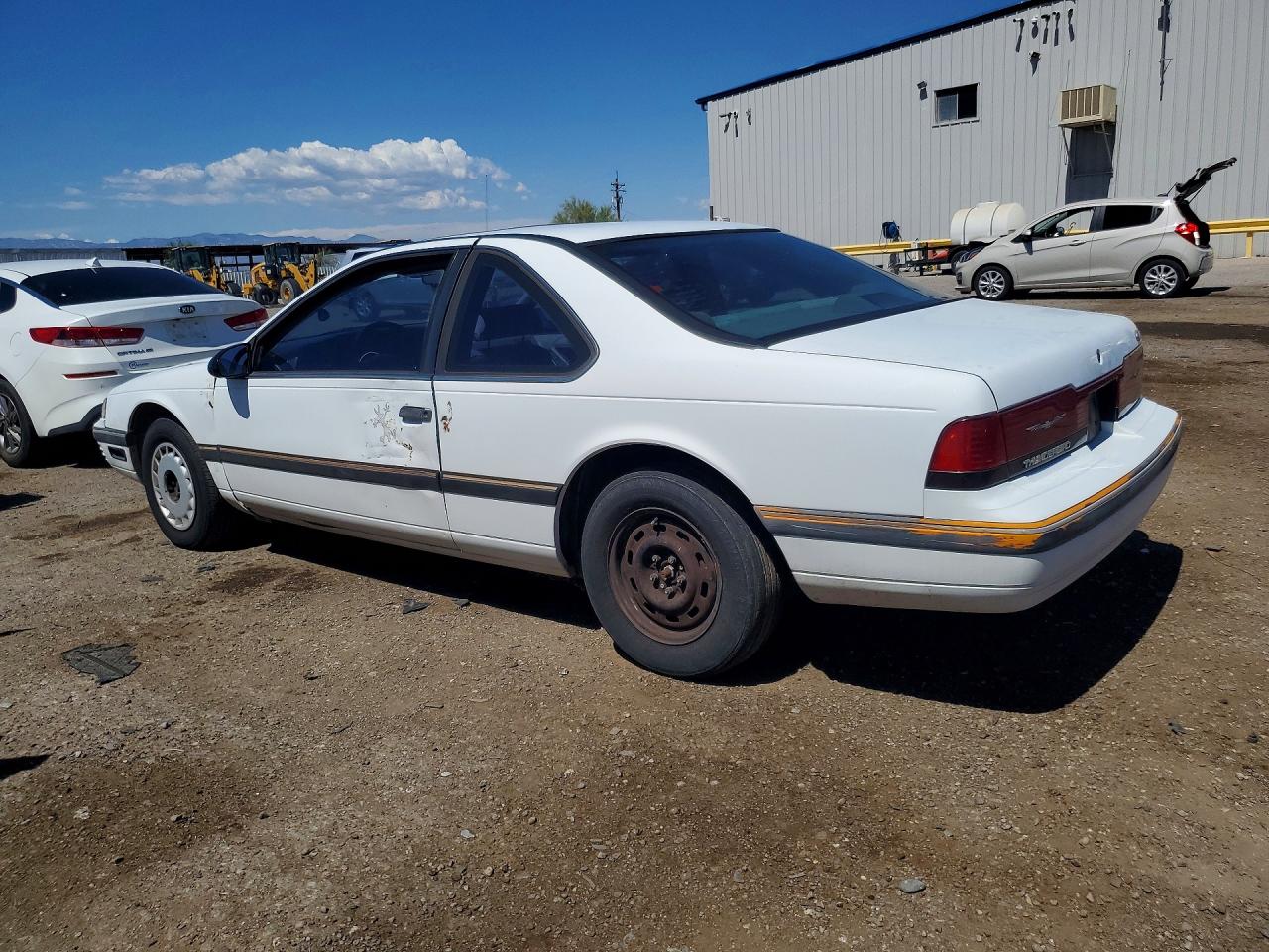 1989 Ford Thunderbird White vin: 1FAPP6046KH107791