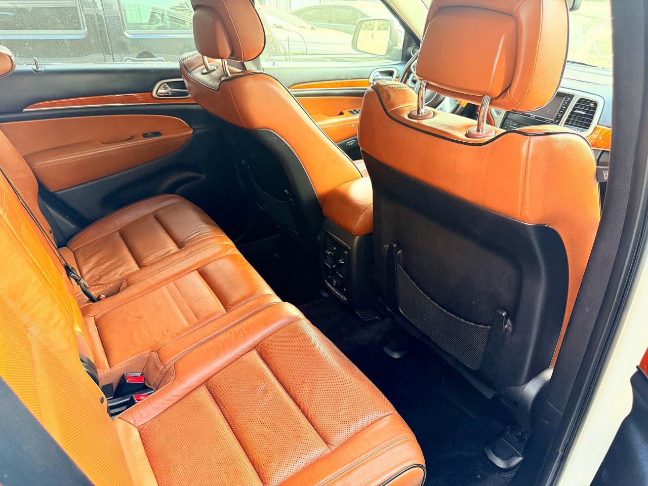 2012 Jeep Grand Cherokee Overland Белый vin: 1C4RJFCG2CC132180