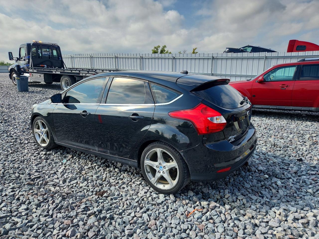 2013 Ford Focus Titanium Black vin: 1FADP3N28DL168505