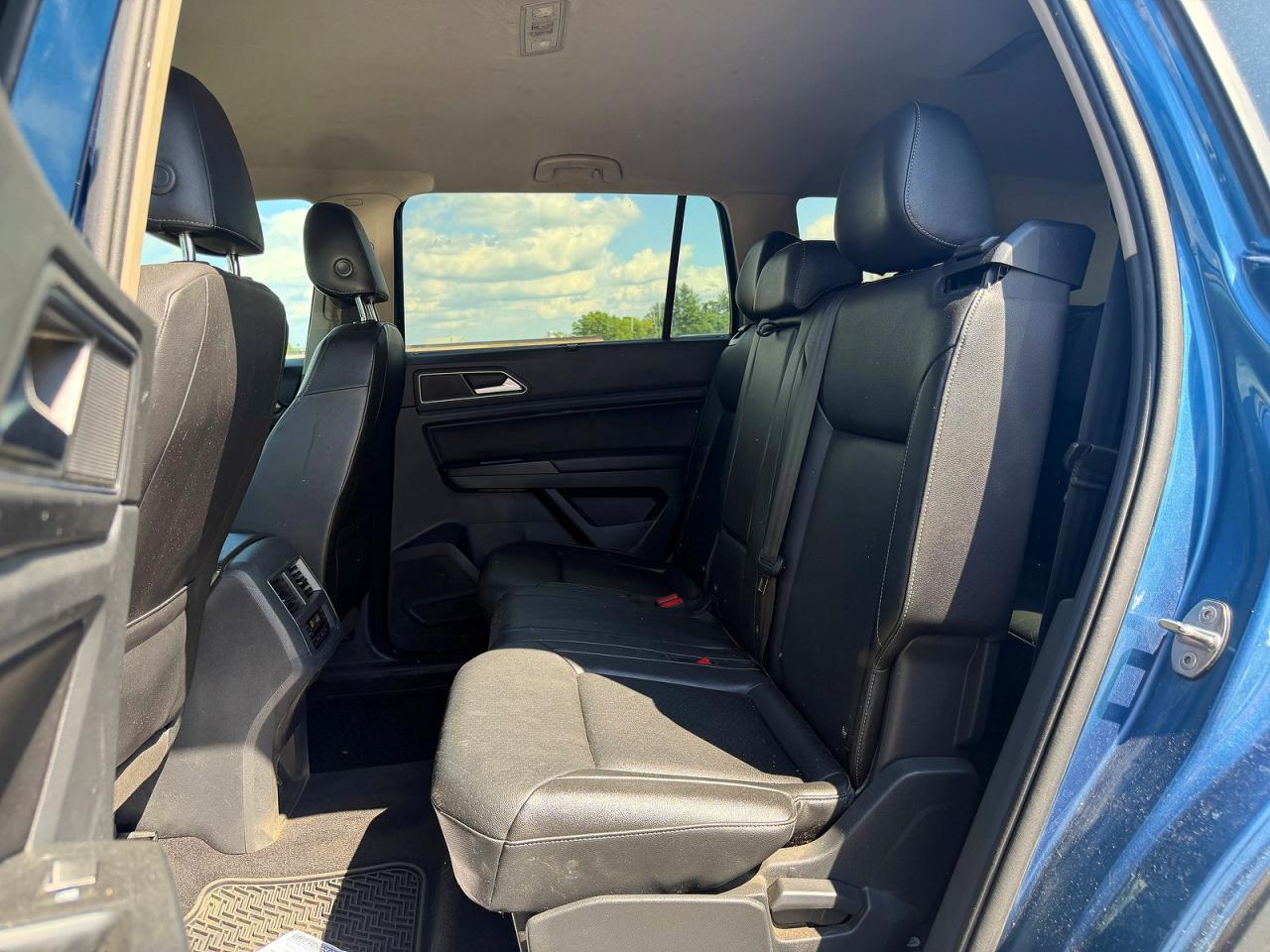 2019 Volkswagen Atlas Se Blue vin: 1V2UR2CA3KC548517
