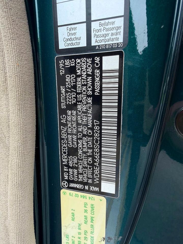 1995 Mercedes-benz E 320 Blue vin: WDBEA66E8SC282817