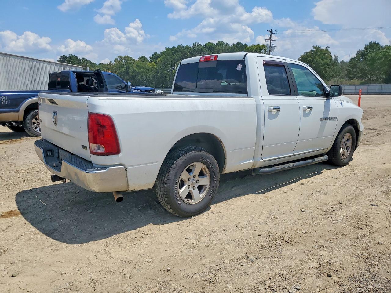2011 Dodge Ram 1500 Белый vin: 1D7RB1GP0BS560401