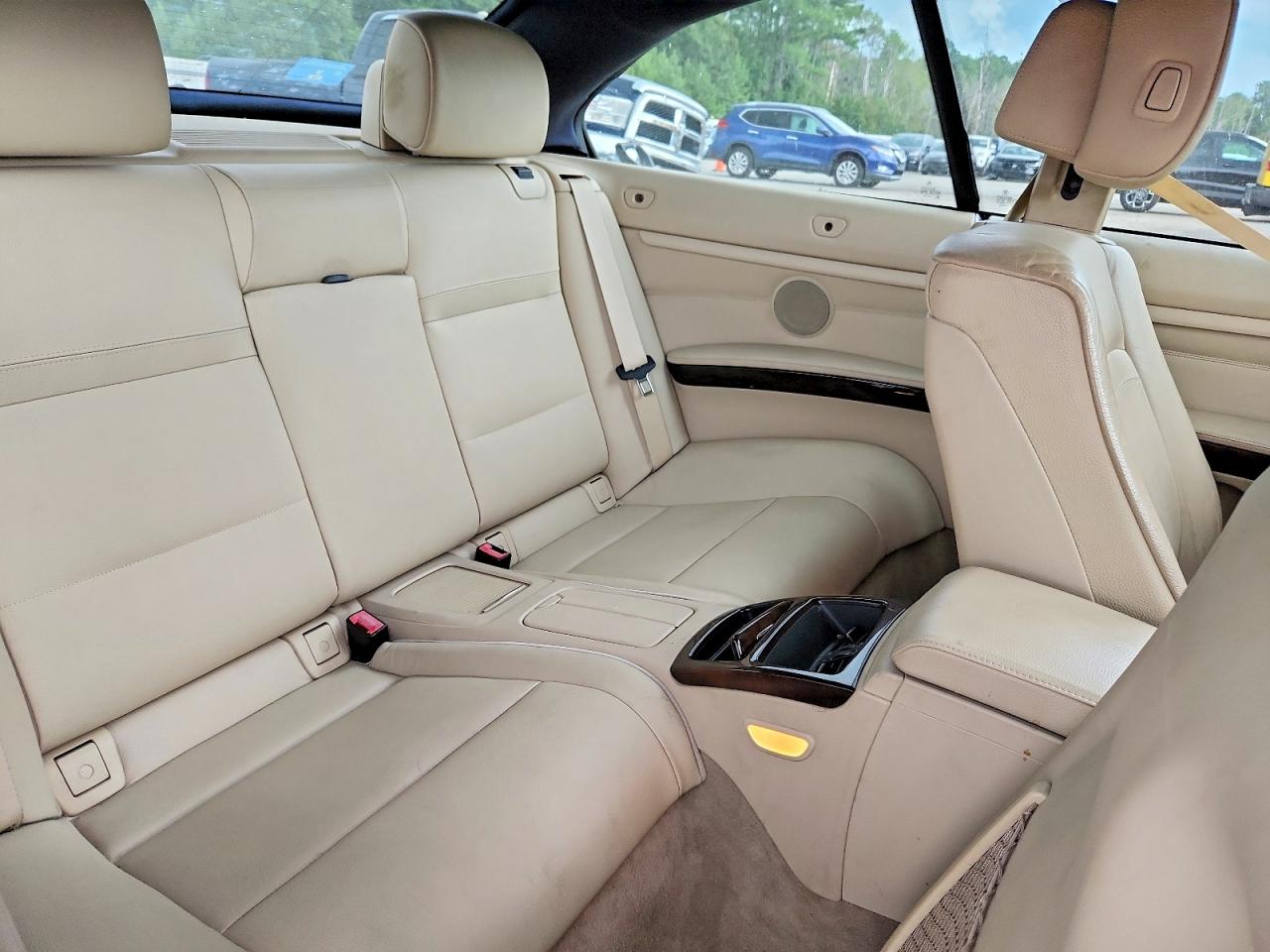 2011 Bmw 335 I Red vin: WBADX7C50BE242061