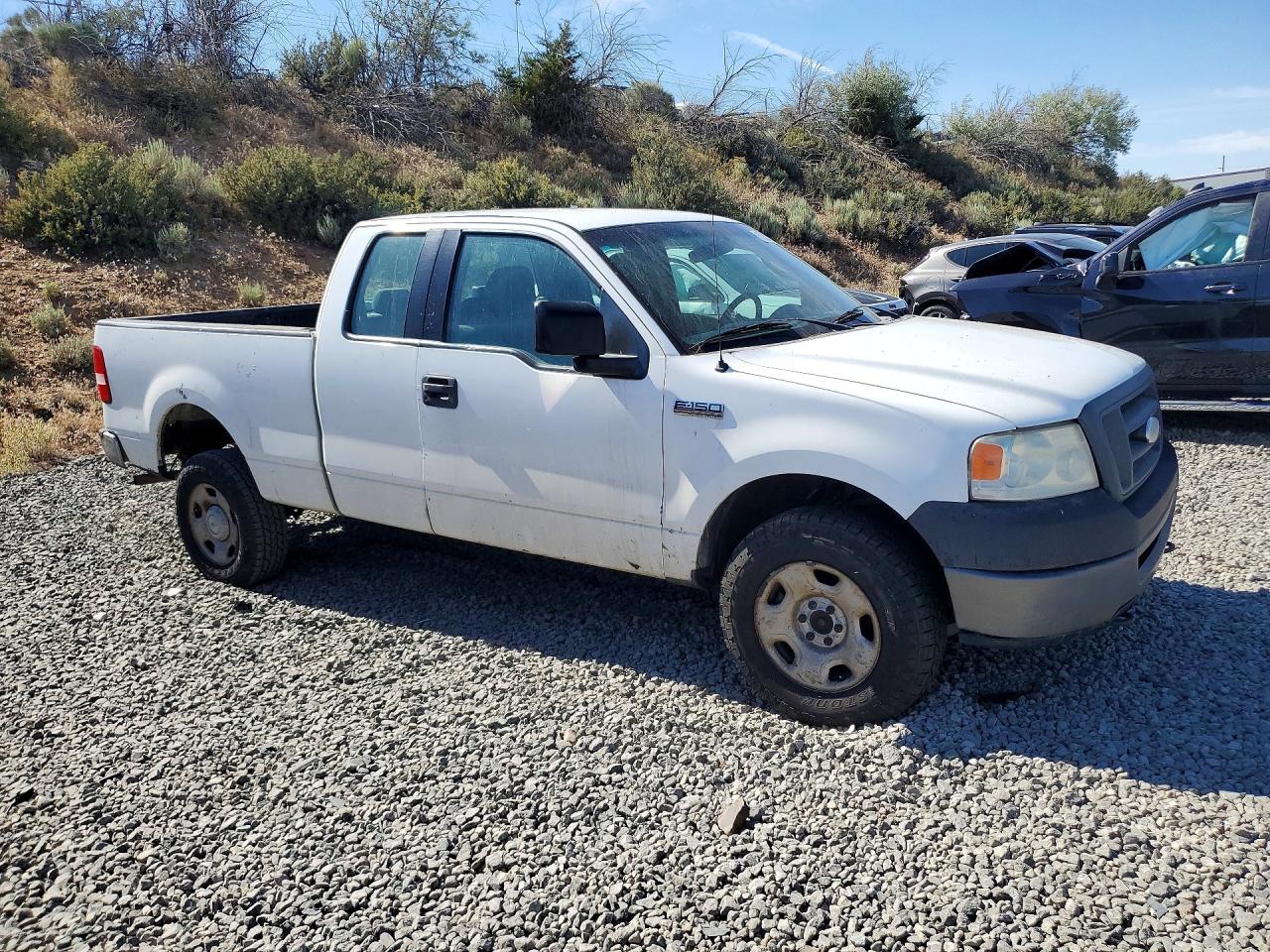 2006 Ford F150 White vin: 1FTPX14V46KD05827