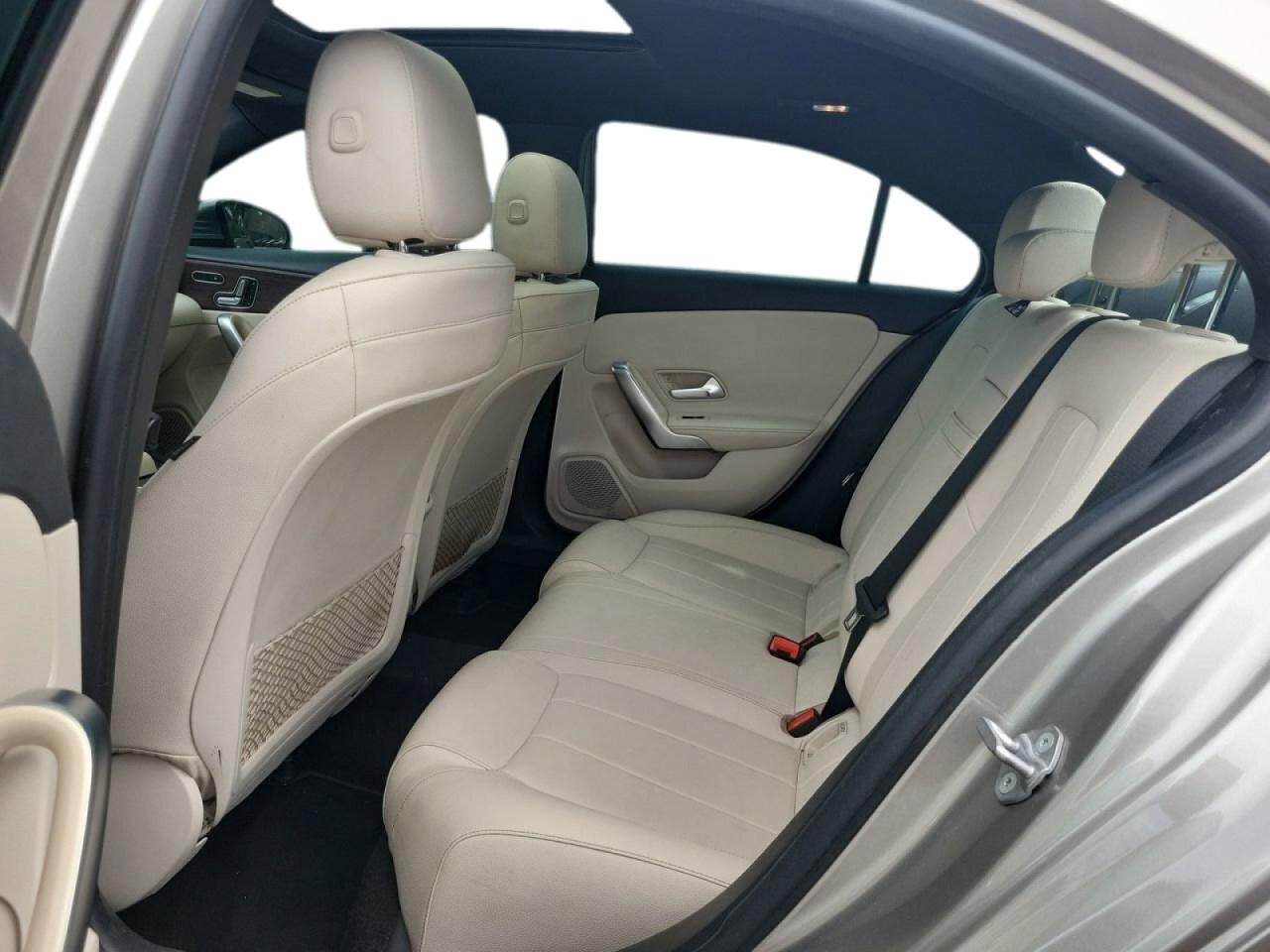 2021 Mercedes-benz A 220 Бежевый vin: W1K3G4EB2MJ262764