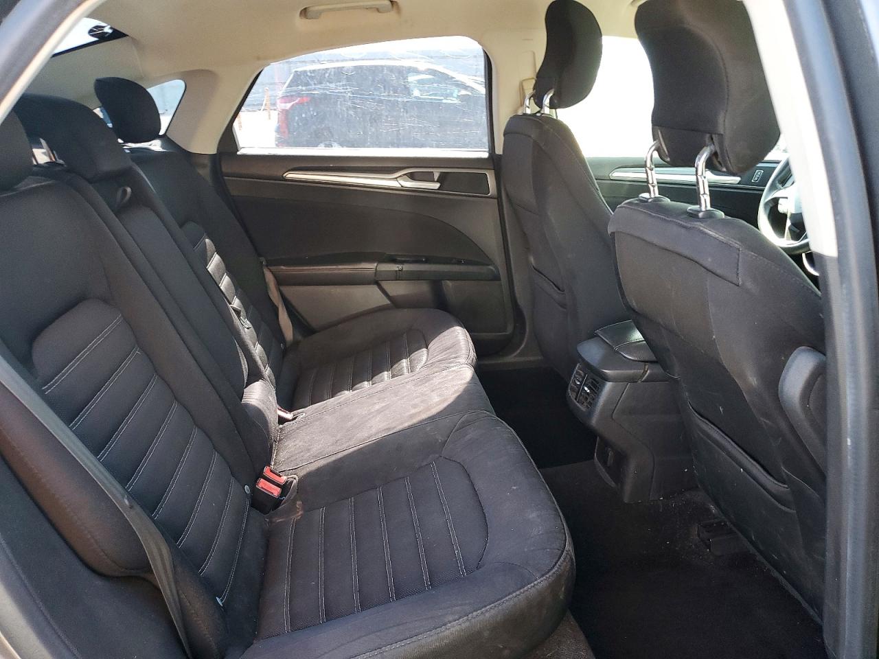 2014 Ford Fusion Se Gray vin: 3FA6P0H73ER379953