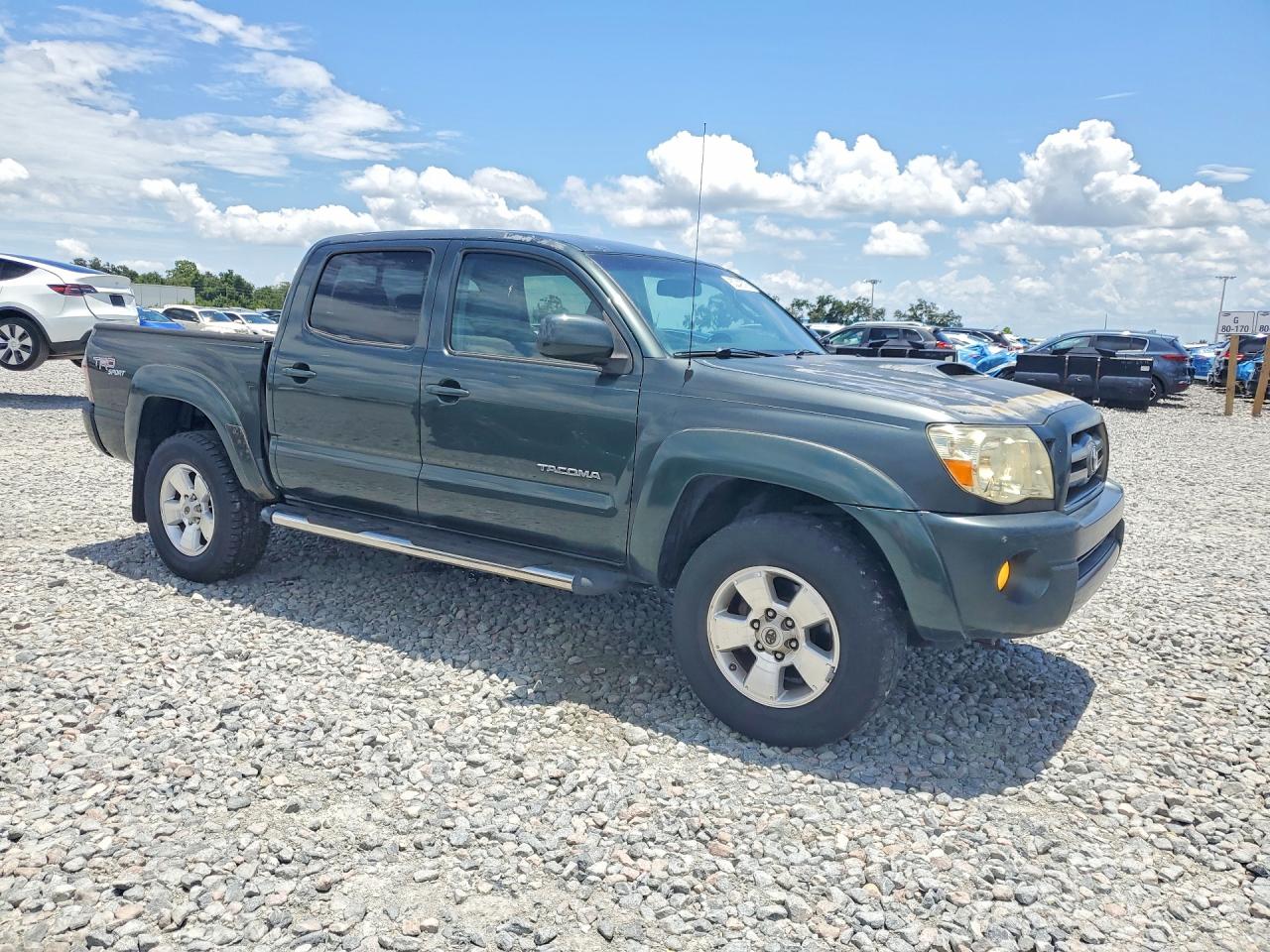 2010 Toyota Tacoma Double Cab Green vin: 3TMLU4EN2AM039989