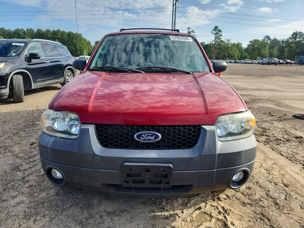 2007 Ford Escape Xlt Red vin: 1FMYU93177KA68872