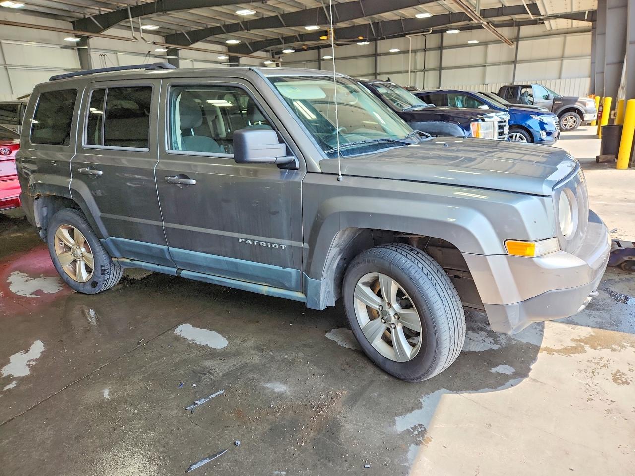 2011 Jeep Patriot Sport Gray vin: 1J4NF1GB1BD256168