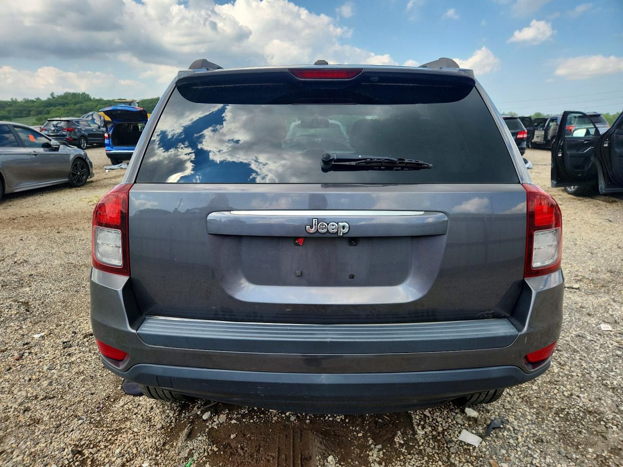 2015 Jeep Compass Sport Gray vin: 1C4NJCBB5FD302842