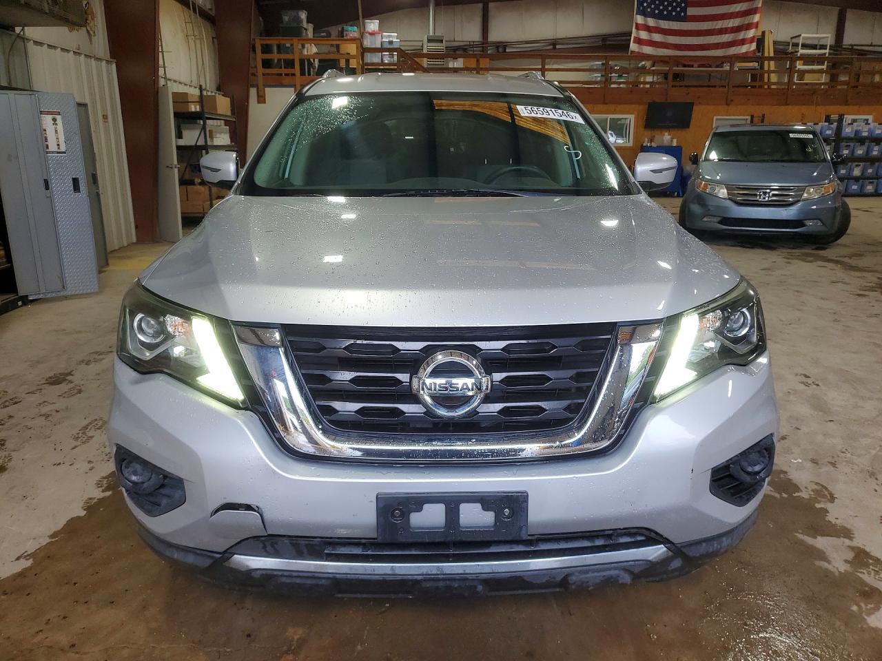 2017 Nissan Pathfinder S Silver vin: 5N1DR2MNXHC606162