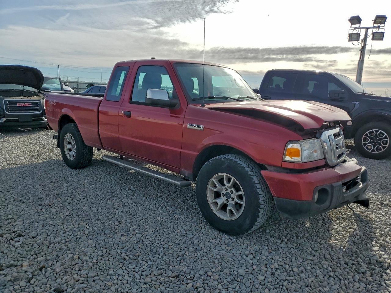 2010 Ford Ranger Super Cab Красный vin: 1FTLR4FE4APA73880