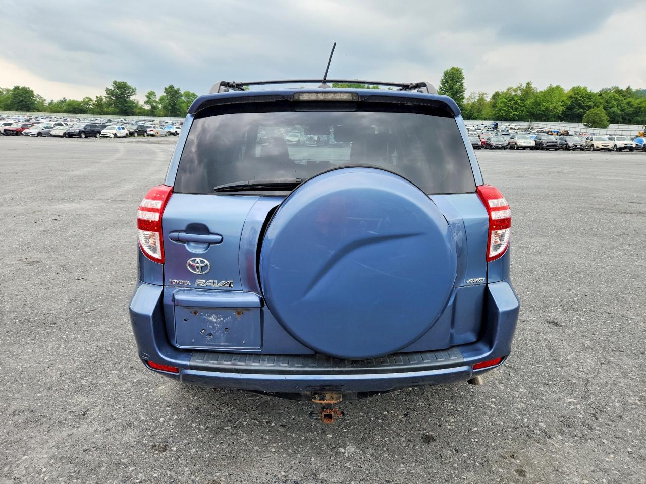 2010 Toyota Rav4 Base Blue vin: 2T3BF4DV3AW081576