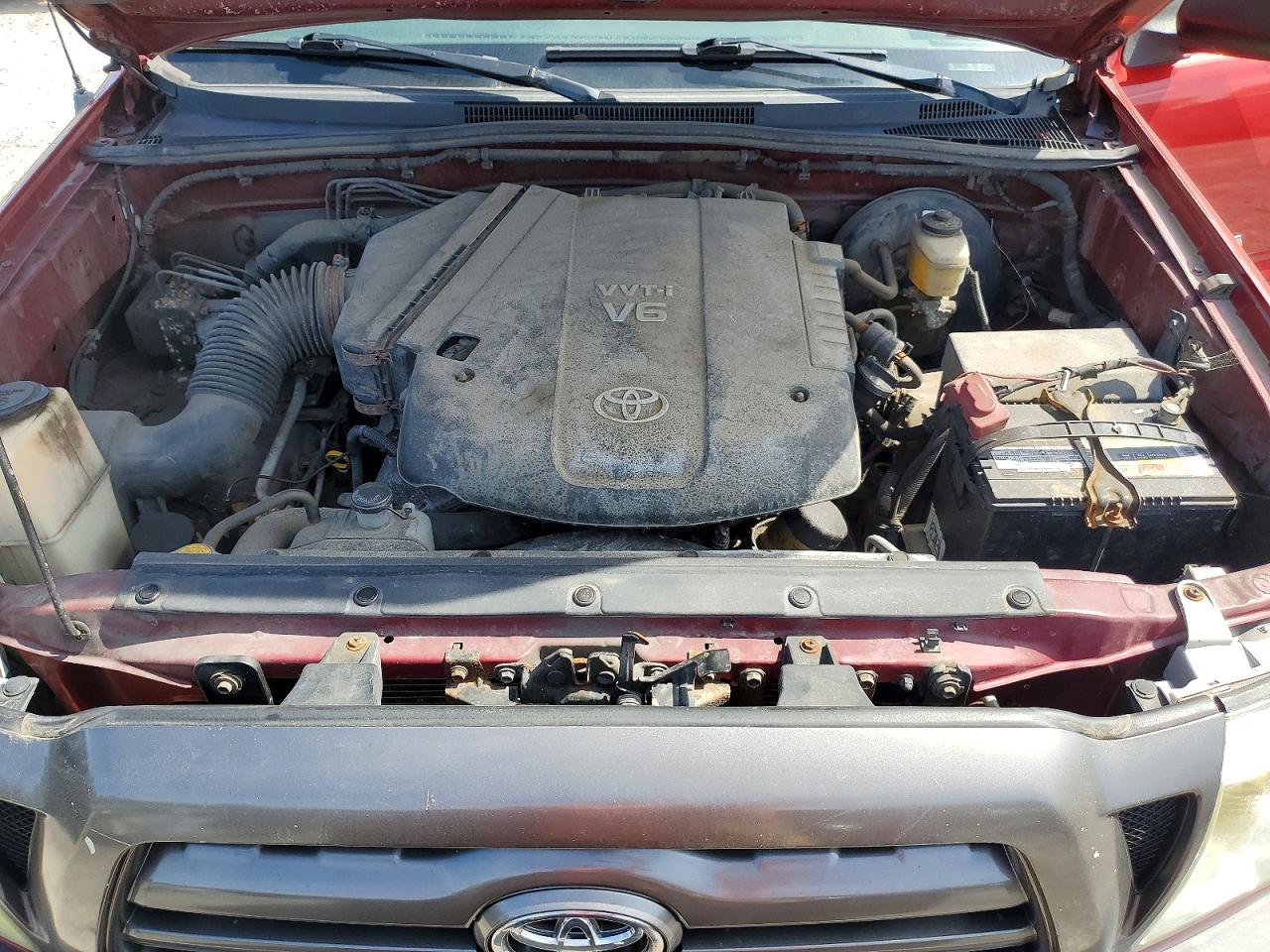 2008 Toyota Tacoma V6 Red vin: 5TEUU42N78Z503509