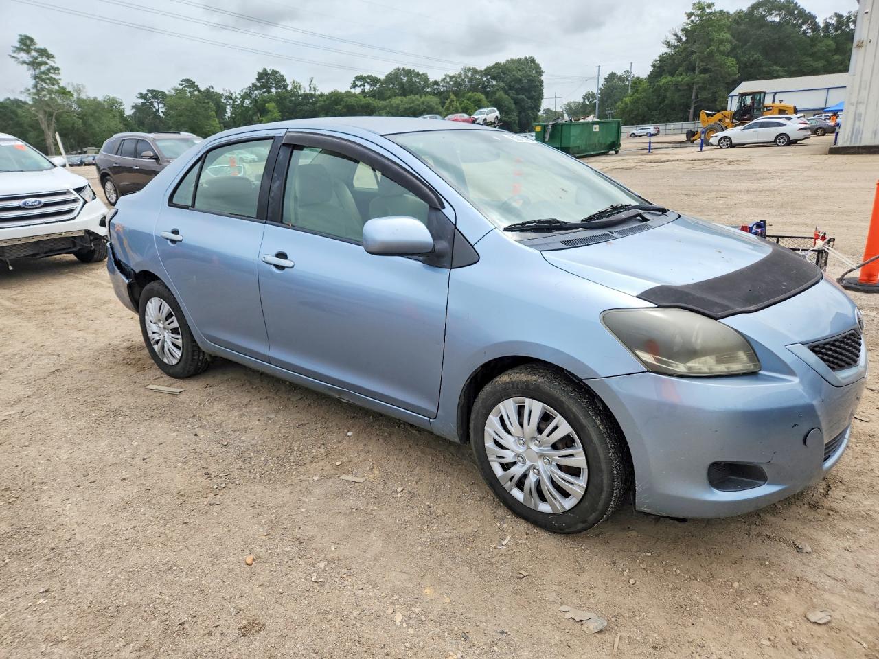 2010 Toyota Yaris Base Blue vin: JTDBT4K34A4067967