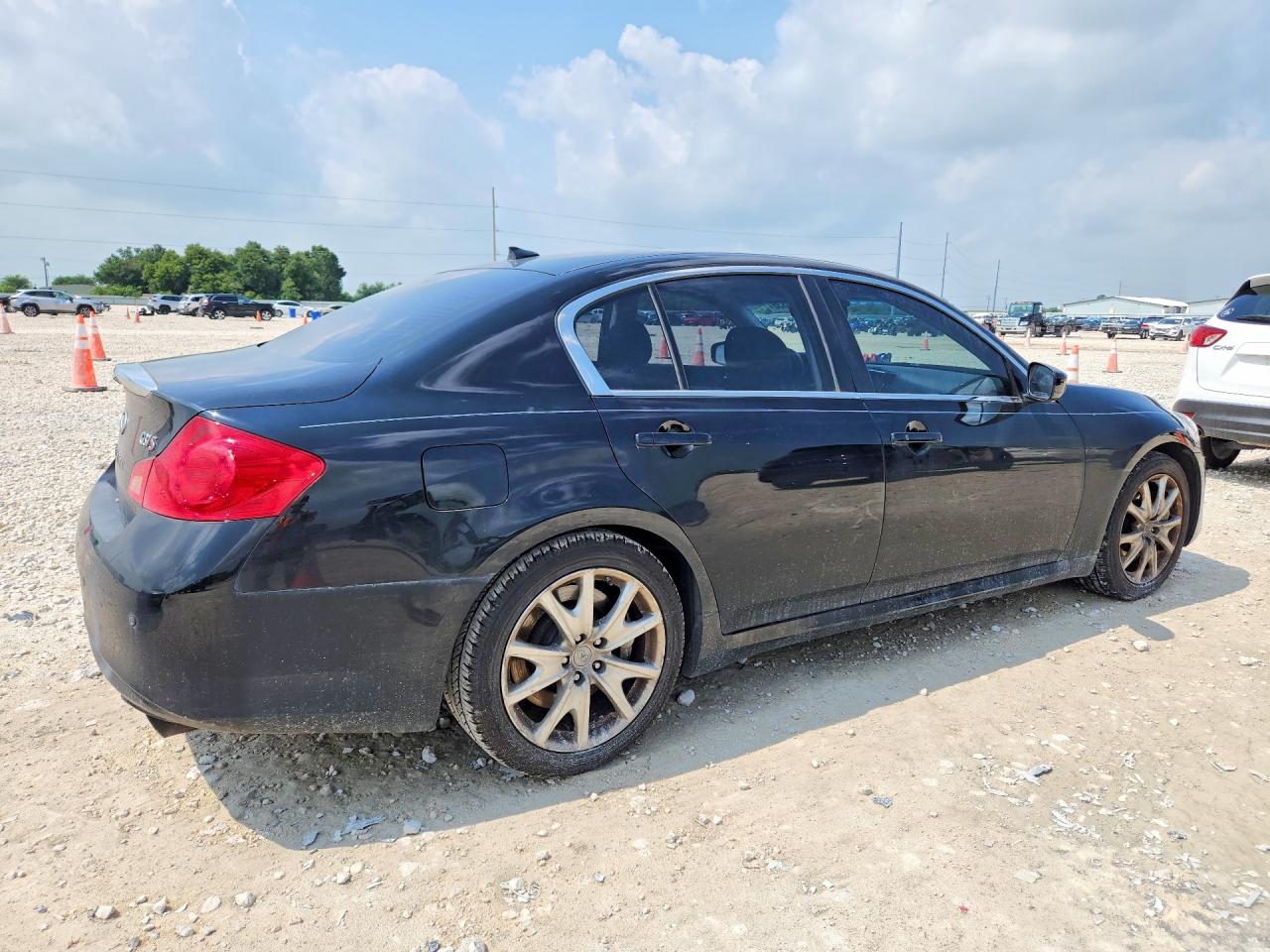2013 Infiniti G37 Sedan Journey Черный vin: JN1CV6AP7DM300570
