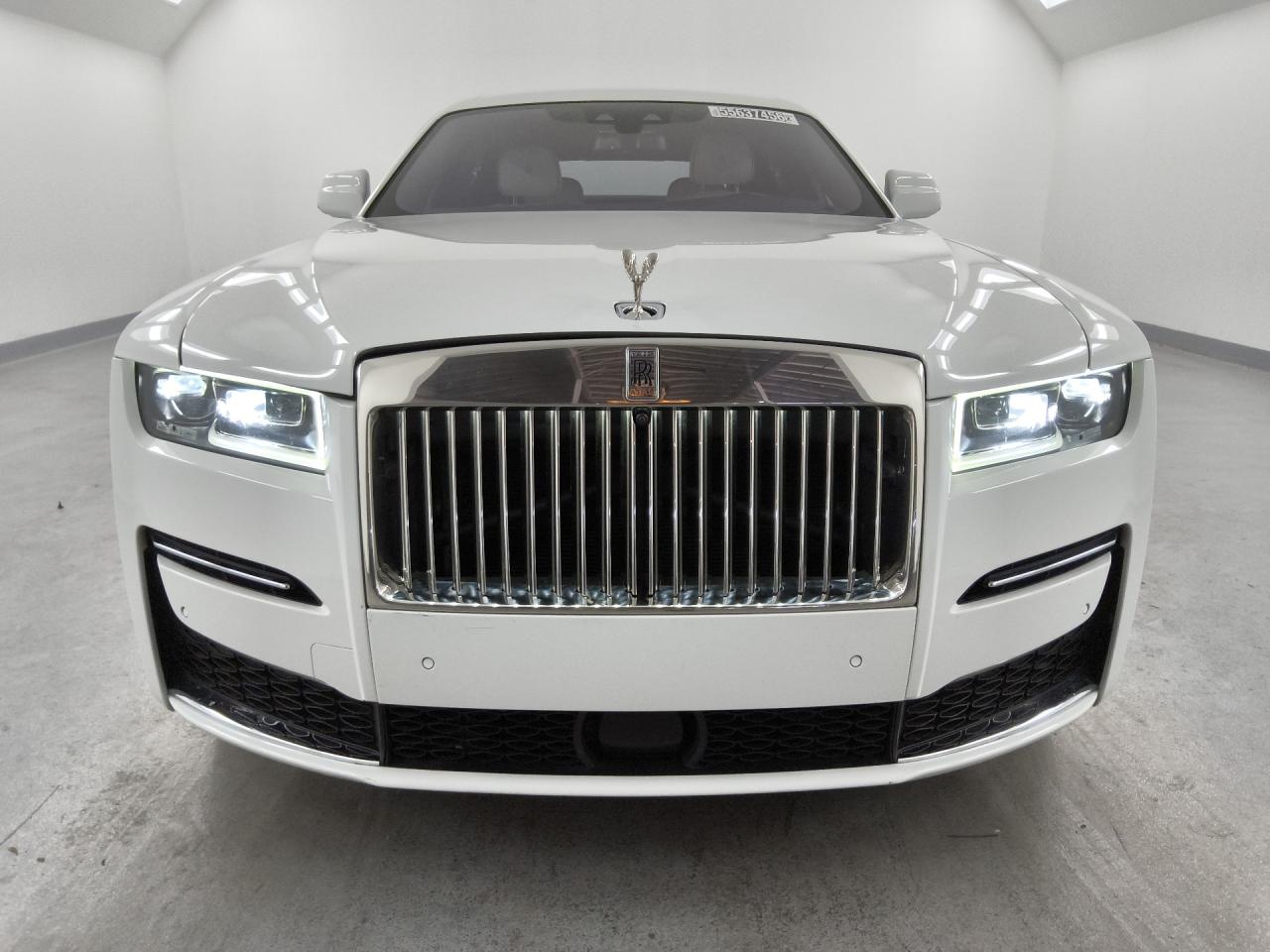 2021 Rolls-royce Ghost White vin: SCATV0C06MU204382 Damage: Hood, Misaligned, Repair Required