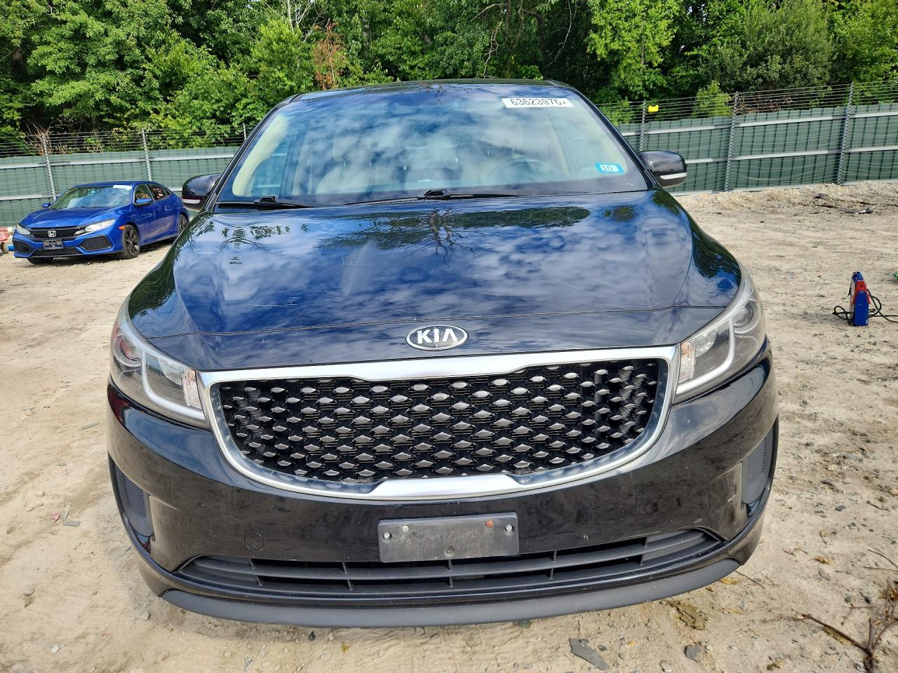 2015 Kia Sedona Lx Gray vin: KNDMB5C1XF6055882