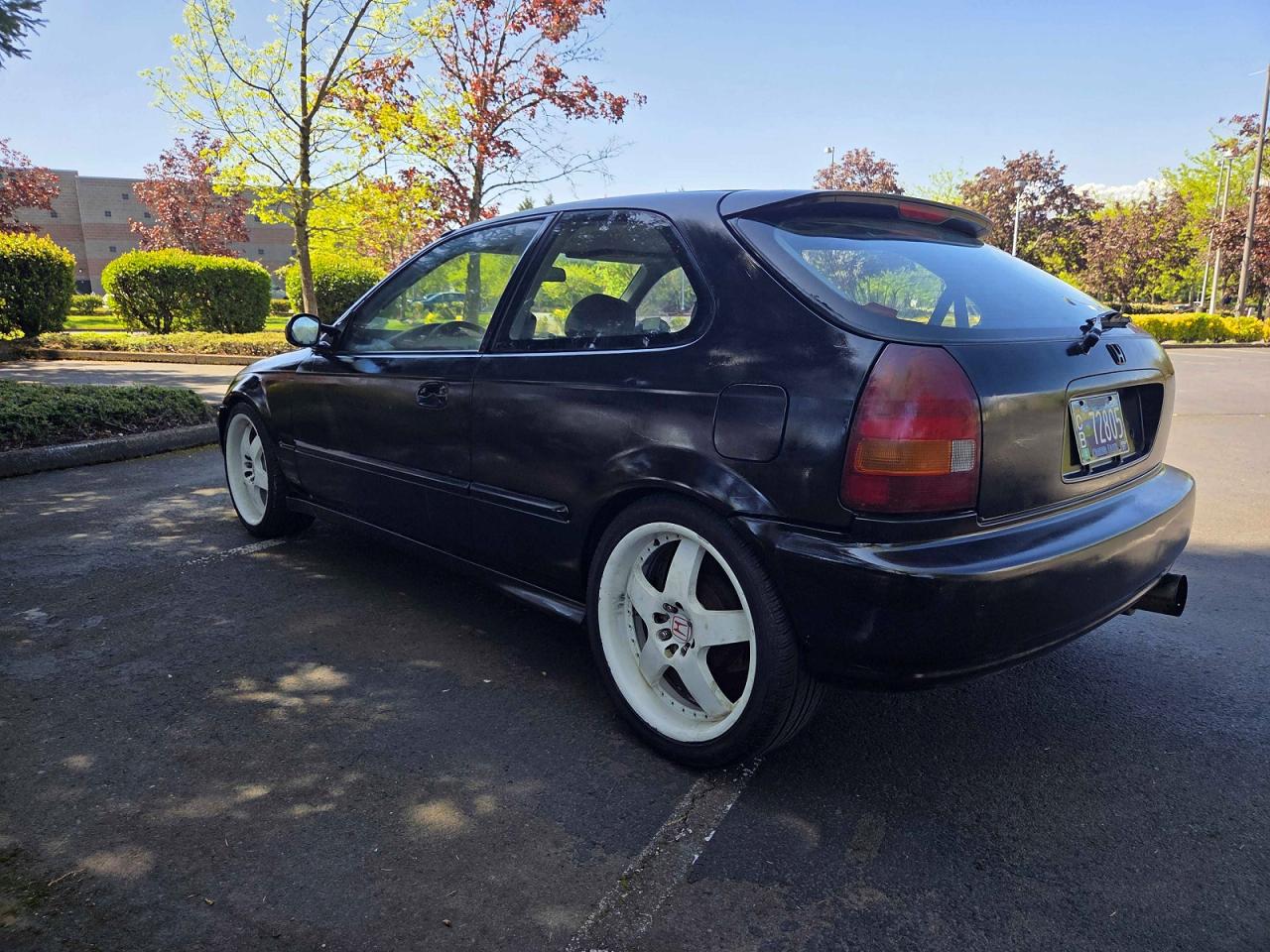 1999 Honda Civic Dx Черный vin: 2HGEJ6448XH107081